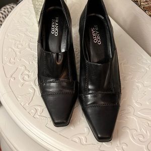 Dress shoes